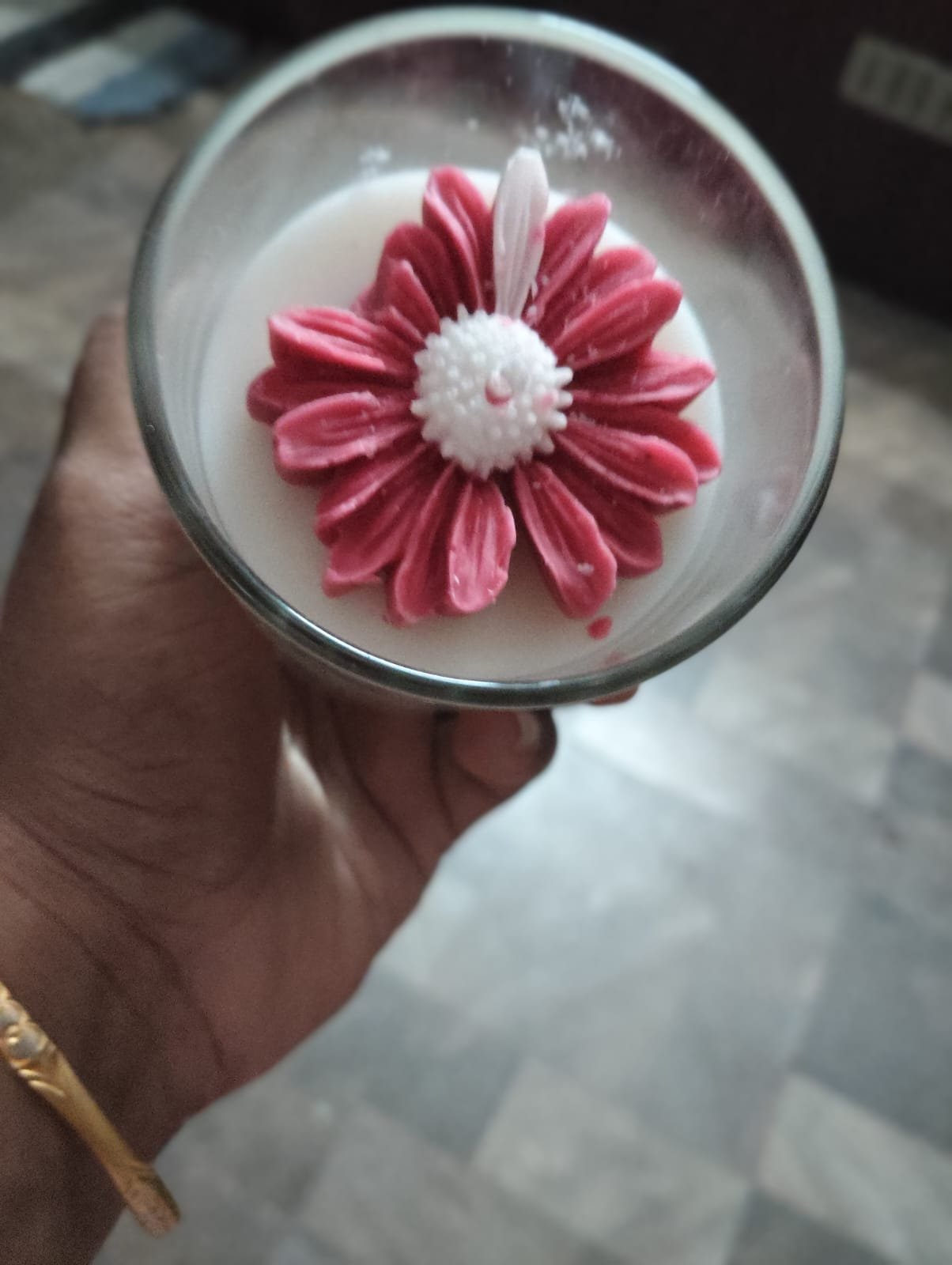 Pink Daisy Candle